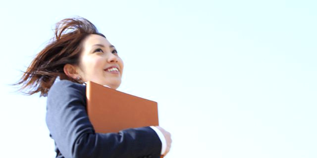 時給制で働いて、お金の価値観を身につけよう